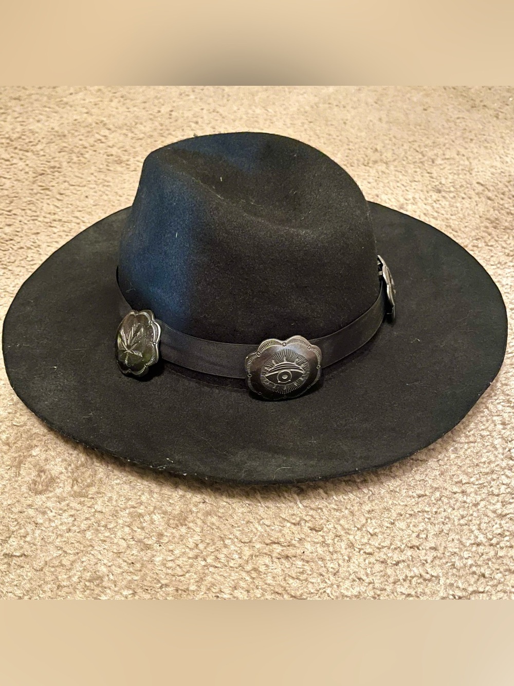 Unif Black Concho Wool Hat Cross Eye Leaf Rare 2013